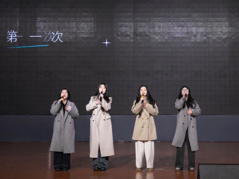 1741430181236218zr5r.jpg 1741430181236218zr5r.jpg